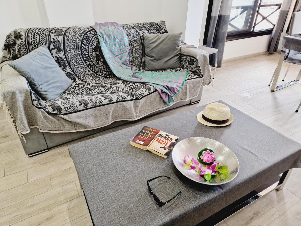 Luxury San Marino Apartment & Pool View Лос-Крістіанос Екстер'єр фото